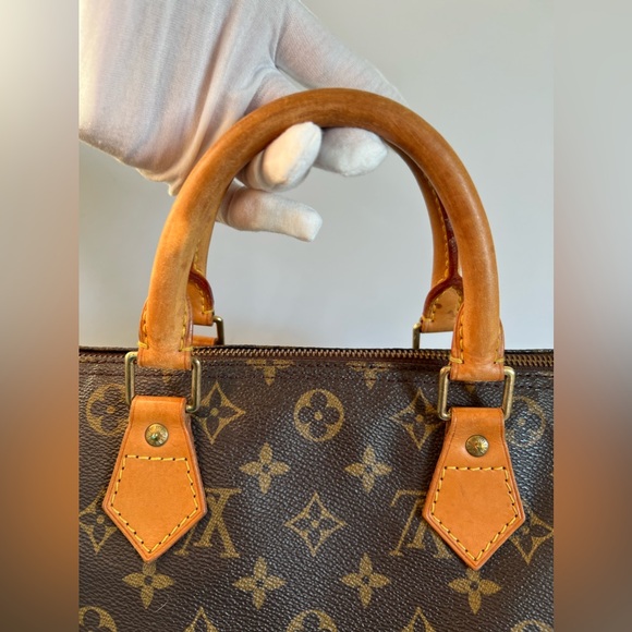Louis Vuitton Speedy 30 Monogram with free michael kors bag - Picture 5 of 15